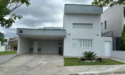 Sobrado em Condomínio para Venda em Caçapava, Bairro do Grama, 3 dormitórios, 1 suíte, 2 banheiros, 2 vagas
