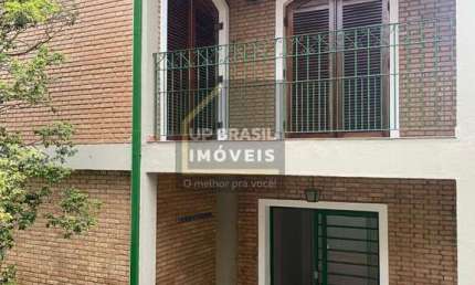 Casa para Locação em Taubaté, Centro, 3 dormitórios, 1 suíte, 2 banheiros, 4 vagas