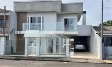 Sobrado para Venda em Guarapuava, Santana, 3 dormitórios, 1 suíte, 3 banheiros, 2 vagas