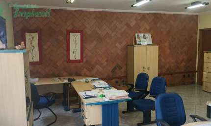 SALA COMERCIAL 61M² PARA VENDA/LOCAÇÃO NA VILA ARENS ED. VITÓRIA 245 MIL