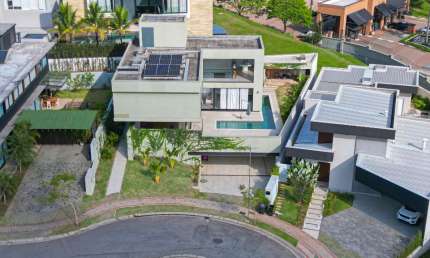 CASA DE ALTO PADRÃO À VENDA | CONDOMÍNIO ITAHYÊ – ALAMEDA DAS ÁGUAS | ALPHAVILLE