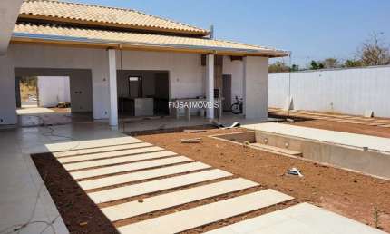Casa em condomínio fechado com 4 quartos à venda na RUA JG, Villagio Jaguara, Rifaina por R$ 3.460.800