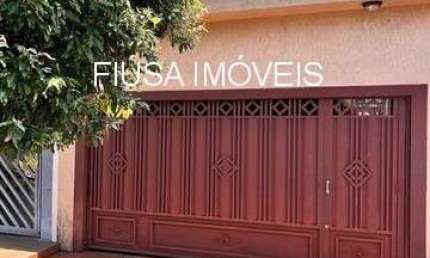 Casa com 2 quartos à venda na Rua Bernardo Guimarães, Jardim Piratininga, Ribeirão Preto por R$ 378.525