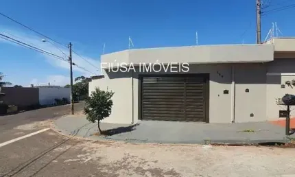 Casa com 2 quartos à venda na Rua Edgard Colombini, Jardim Arlindo Laguna, Ribeirão Preto por R$ 323.368
