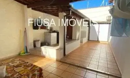 Casa com 3 quartos à venda na Avenida Paris, 1, Independência, Ribeirão Preto por R$ 584.010