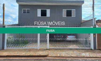 Casa com 5 quartos à venda na Rua Guia Lopes, Vila Tibério, Ribeirão Preto por R$ 680.000