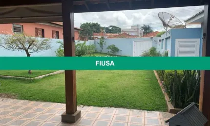 Casa com 3 quartos à venda na R 1, 1, Centro, Cravinhos por R$ 978.500