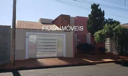 Casa com 3 quartos à venda na RUA  1, 1, Jardim Athenas, Sertãozinho, 273 m2 por R$ 1.027.425