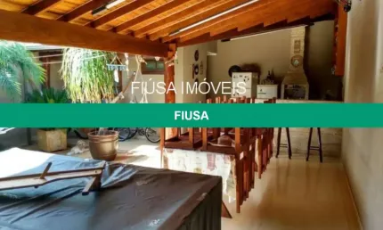 Casa com 3 quartos à venda na RUA JOSÉ POLICENO BERNARDES, Santa Cruz, Batatais por R$ 566.500