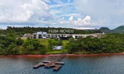 Casa em condomínio fechado com 3 quartos à venda na rua 1, Zona Rural, Rifaina por R$ 850.000