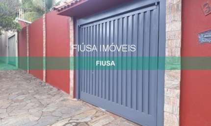 Casa com 3 quartos à venda na Rua Victório Biasoli, Parque Residencial Lagoinha, Ribeirão Preto por R$ 750.000