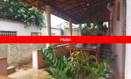 Casa com 3 quartos à venda na R, 1, Centro, Rifaina por R$ 650.000