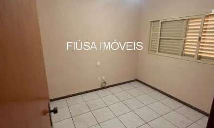 Casa com 3 quartos para alugar na Rua Miguel Del Ré, 9658, Jardim Califórnia, Ribeirão Preto por R$ 3.800