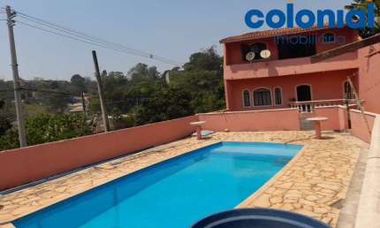 Chácara à venda em Campo Limpo Paulista-SP, Bairro Chácaras Novo Hamburgo: 3 quartos, 1 sala, 1 banheiro, várias vagas e piscina