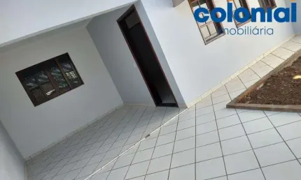 Casa à venda em Jundiaí-SP, Parque Cidade Jardim. 3 quartos, 1 suíte, 2 salas, 4 banheiros, 3 vagas, 195 m².