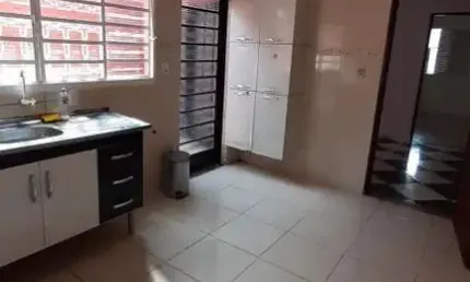 Casa à venda em Jundiaí-SP, na Vila Isabel Eber: 2 quartos, 1 suíte, 1 sala, 2 banheiros, 1 vaga e 80,00 m²!