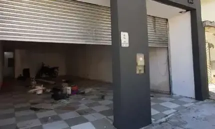 Salão Comercial à Venda em Jundiaí-SP, Bairro Anhangabaú: 5 Salas, 2 Banheiros, 307m² de Área!