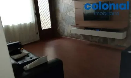 SOBRADO COM 3 QUARTOS E 2 VAGAS NO VIANELO EM RUA COMERCIAL EM JUNDIAÍ