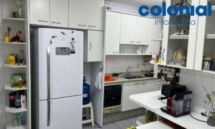 APARTAMENTO A VENDA COM 3 DORMITÓRIOS, SENDO 1 SUÍTE, REPLETO DE ARMÁRIOS, 1 VAGA DE GARAGEM COM SACADA E VISTA LIVRE .VILA ARENS II, JUNDIAÍ.