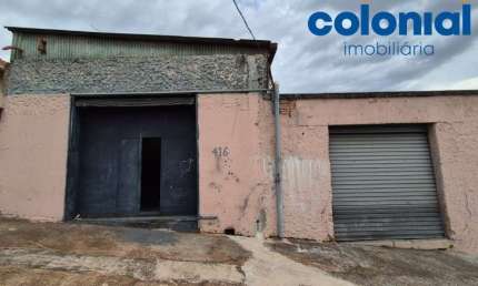 GALPÃO COM 250 METROS PARA LOCAÇÃO NA VILA PROGRESSO EM JUNDIAÍ
