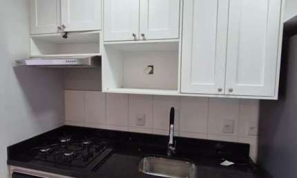 APARTAMENTO MOBILIADO PARA LOCAÇÃO COM 1 QUARTO NO CONDOMÍNIO JASMIM, PARQUE CIDADE JARDIM II.