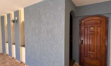 Imperdível: Casa à venda em Jundiaí-SP, Jardim Martins, 3 quartos, 2 suítes, 1 sala, 4 banheiros, 2 vagas, 202m².