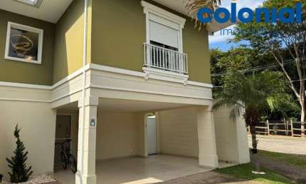 CASA EM CONDOMÍNIO COM 3 SUÍTES, 189M², COM 5 VAGAS, REPLETO DE MÓVEIS PLANEJADOS.JARDIM ERMIDA I, JUNDIAÍ.