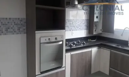 Excelente oportunidade: Casa em condomínio à venda em Jundiaí-SP, Engordadouro! 3 quartos, 1 suíte, 2 salas, 2 banheiros, 2 vagas, 89m².