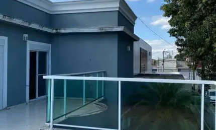 Locação comercial sobrado em área nobre, com 4 dormitórios, sendo 3 suítes, 4 vagas .jardim brasil, jundiaí.