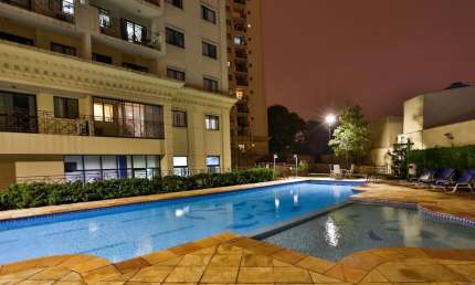 Flat disponível para venda no Quality Suítes Long Stay Vila Olímpia, com 54m², 2 dormitórios e 1 vaga