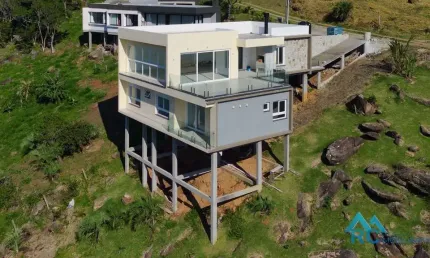 Casa com 3 quartos à venda na Grp 010, 1, Macacu, Garopaba por R$ 3.500.000