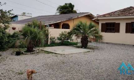 Casa com 4 quartos à venda na Rua 1593, 001, Enseada de Brito, Palhoça por R$ 360.000