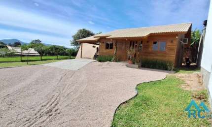 Casa com 2 quartos à venda na Rua Peixe Morcego, 001, Ibiraquera, Garopaba por R$ 630.000