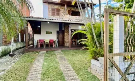 Casa com 3 quartos à venda na Rua Enéas Faraco Guimarães, 1, Centro, Garopaba por R$ 1.400.000