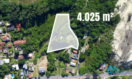Terreno à venda na Grp 10, Macacu, Garopaba por R$ 590.000