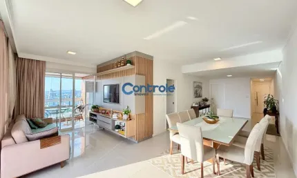Apartamento com 3 quartos à venda na Avenida Barão do Rio Branco, 56, Centro, Palhoça por R$ 1.390.000