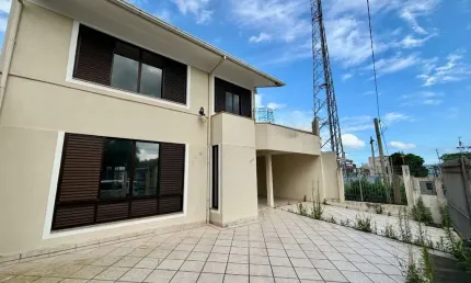 Casa com 4 quartos à venda na Rua Desembargador Flávio Tavares da Cunha Mello, 160, Coqueiros, Florianópolis por R$ 1.550.000