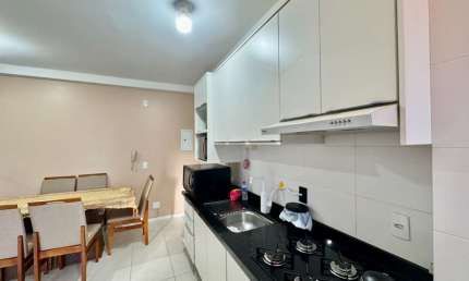 Apartamento com 2 quartos à venda na Rua Manoel Mariano Ferreira, 559, Rio Caveiras, Biguaçu por R$ 298.936