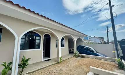 Casa com 3 quartos à venda na Rua Vergilino Domingos da Silva, 500, Serraria, São José por R$ 690.000