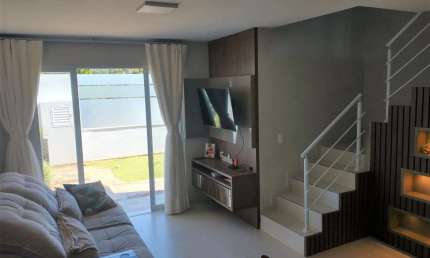 Casa com 2 quartos à venda na Rua Doutor Jayme Antunes Maciel, 28, Forquilhas, São José por R$ 691.000