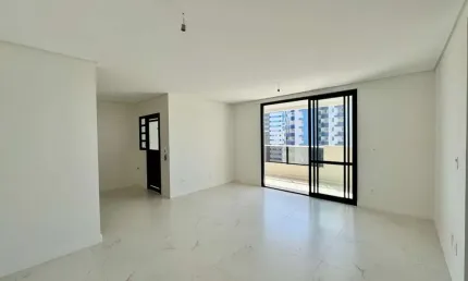 Apartamento com 2 quartos à venda na Avenida Presidente Nereu Ramos, 1039, Campinas, São José por R$ 899.000