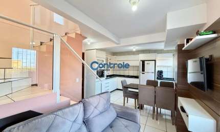 Casa com 2 quartos à venda na Rua Lauri de Souza Barbosa, 340, Ipiranga, São José por R$ 400.000