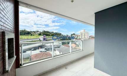 Apartamento com 3 quartos à venda na Rua Felipe Domingues Petry, 600, Praia Comprida, São José por R$ 780.000