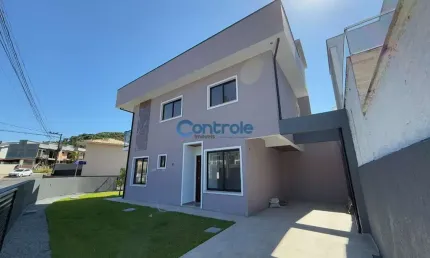 Casa com 3 quartos à venda na Rua Eritrina, 62, Jardim Botânico, São José por R$ 580.000