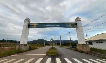 Terreno à venda na Areias do Meio, Areias de Cima, Governador Celso Ramos por R$ 202.000