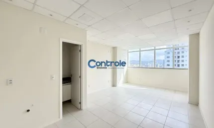 Sala comercial à venda na rua joci josé martins, 247, pagani, palhoça por r$ 185.000