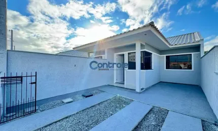 Casa com 2 quartos à venda na Michelangelo, 1, Barra do Aririú, Palhoça por R$ 345.000
