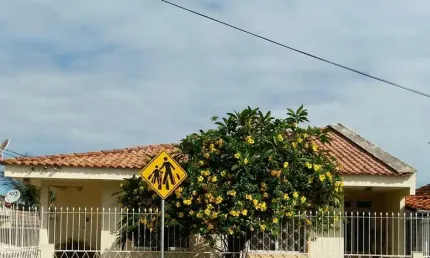 Casa com 3 quartos à venda na Rua Otto Julio Malina Ipiranga, 1129, Ipiranga, São José por R$ 950.000