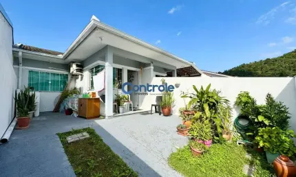 Casa com 2 quartos à venda na rua brandina tozon zambon, 33, bela vista, palhoça por r$ 325.000