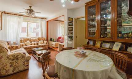 Apartamento 3 quartos com suíte 92m² 1 vaga no bairro Menino Deus